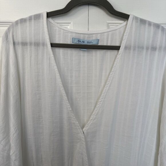 NWT Blue Sol White on White Striped Mock Wrap Blouse Women’s Size Large - Picture 2 of 9
